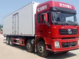 How to deal with emergency when driving in rainy and snowy days